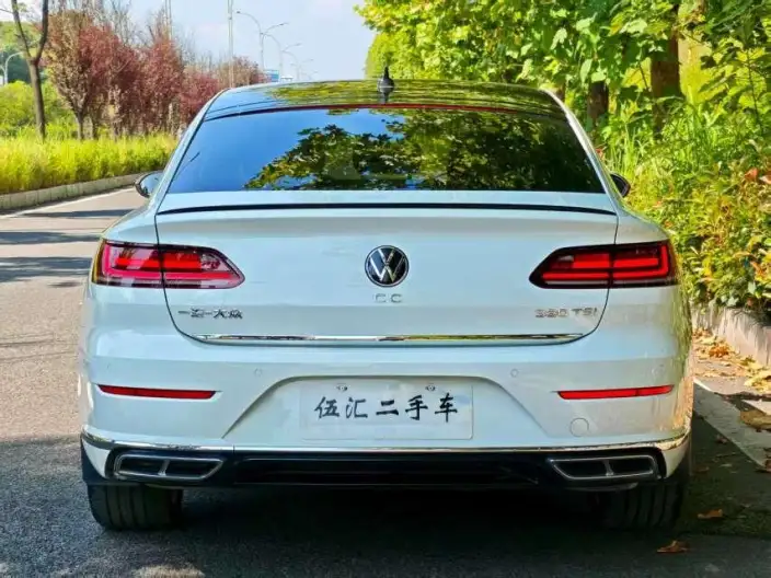Volkswagen CC 2023 Model 380TSI Eye-catching version – фото 4