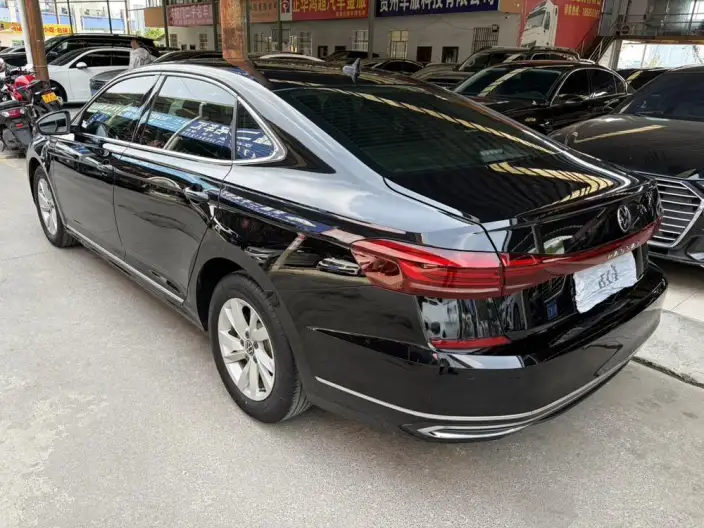 Volkswagen Passat 2023 Model Facelift 280TSI Business Edition – фото 4