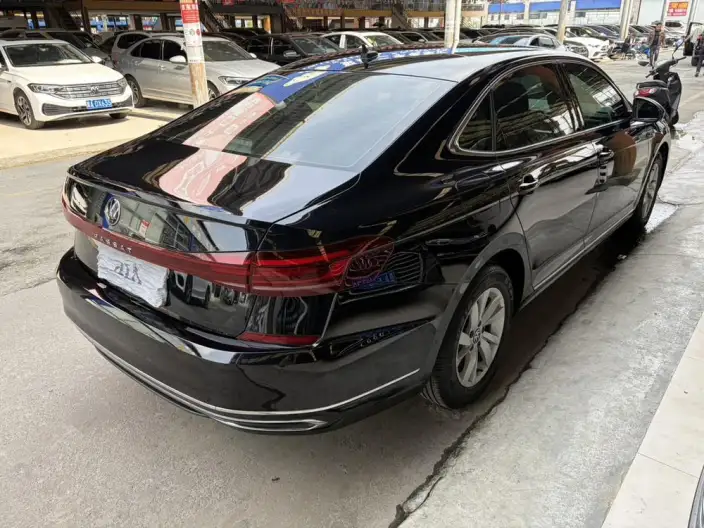 Volkswagen Passat 2023 Model Facelift 280TSI Business Edition – фото 6