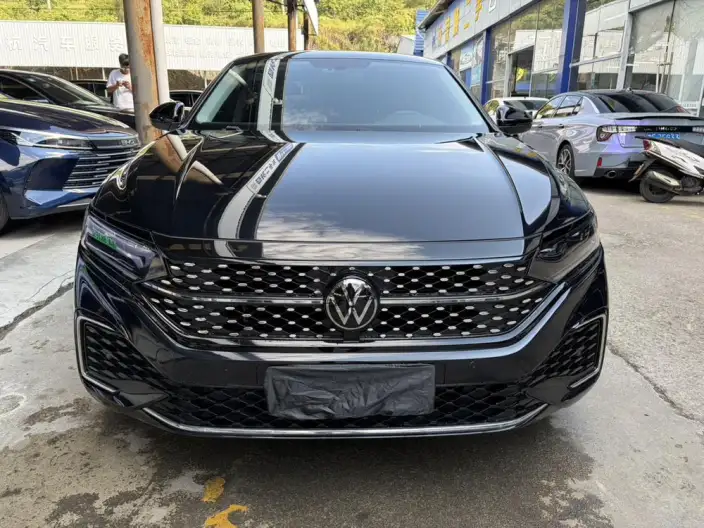 Volkswagen Passat 2023 Model Facelift 330TSI Starry sky Elite Edition – фото 2