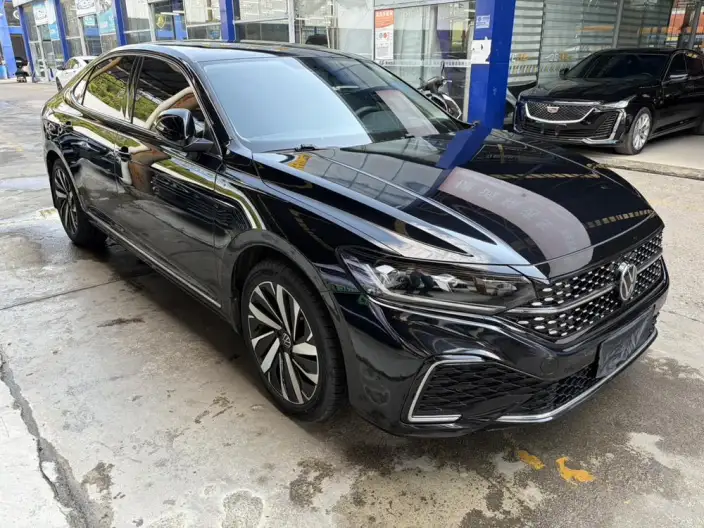 Volkswagen Passat 2023 Model Facelift 330TSI Starry sky Elite Edition – фото 3