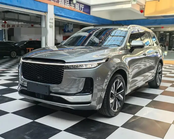 Li Auto ONE 2021 Model Extended Range 6 seat Edition – фото 1