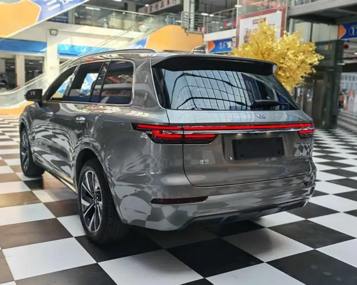 Li Auto ONE 2021 Model Extended Range 6 seat Edition – фото 4