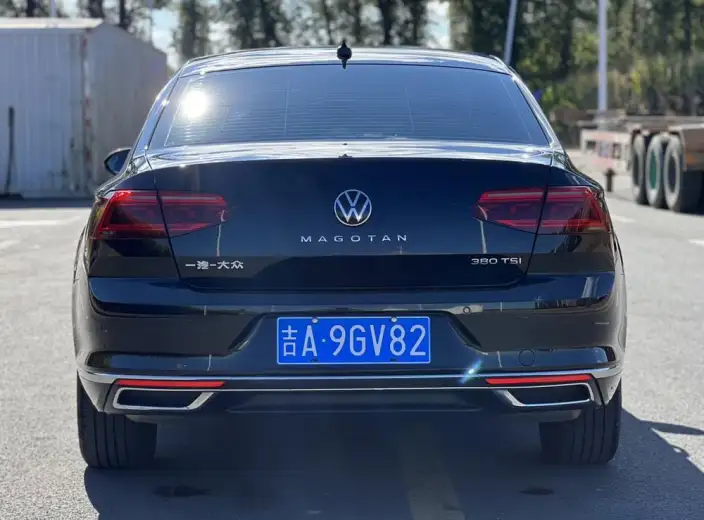Volkswagen Magotan 2020 Model 380TSI DSG Luxury Model – фото 5