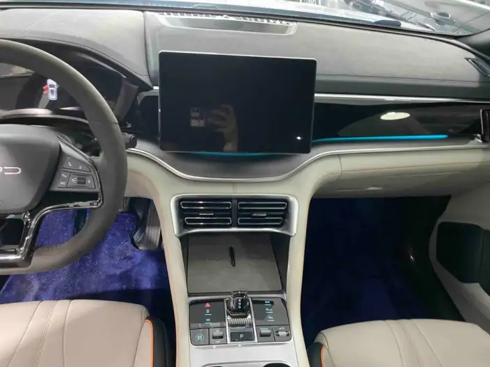 BYD Song PLUS DM 2024 Model DM-i Honor Edition 110KM Flagship Model – фото 8