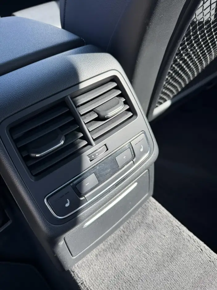 Audi A4 L 2022 Model 40 TFSI Luxury Dynamic Model – фото 10