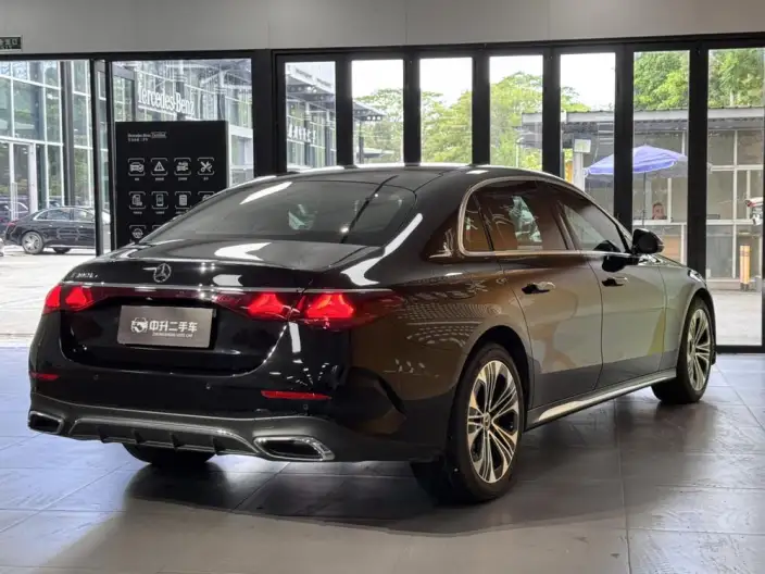 Mercedes-Benz E-Class 2024 Model E 300 L Fashion Model Sports sedan – фото 7