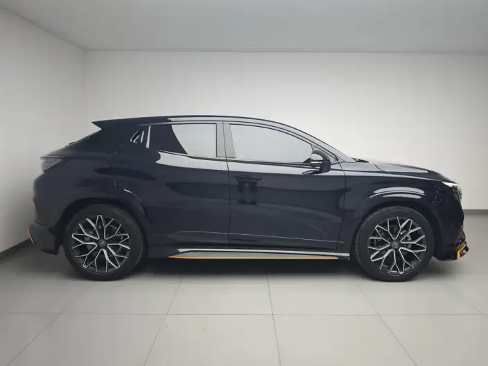 Changan UNI-T 2022 Model 1.5T Flagship Model – фото 8