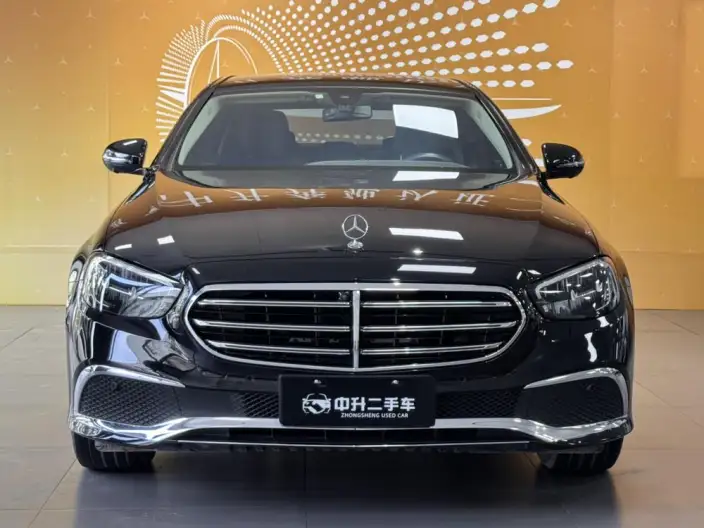 Mercedes-Benz E-Class 2023 Model E 300 L Luxury Model sedan – фото 2