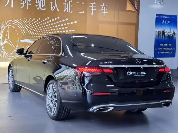 Mercedes-Benz E-Class 2023 Model E 300 L Luxury Model sedan – фото 5