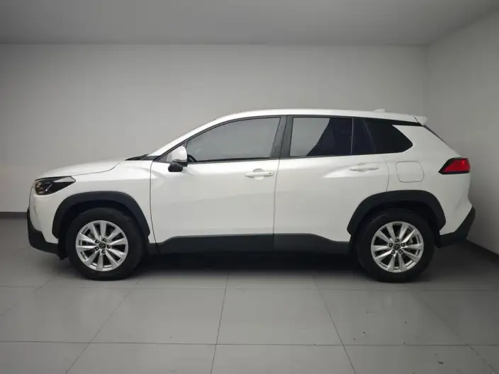 Toyota Corolla Cross 2022 Model 2.0L Elite Edition – фото 4