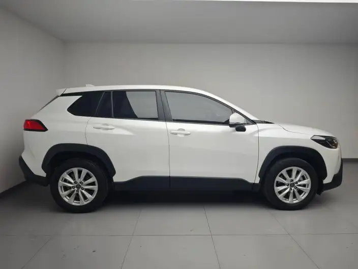 Toyota Corolla Cross 2022 Model 2.0L Elite Edition – фото 8