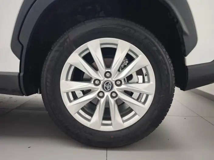 Toyota Corolla Cross 2022 Model 2.0L Elite Edition – фото 9