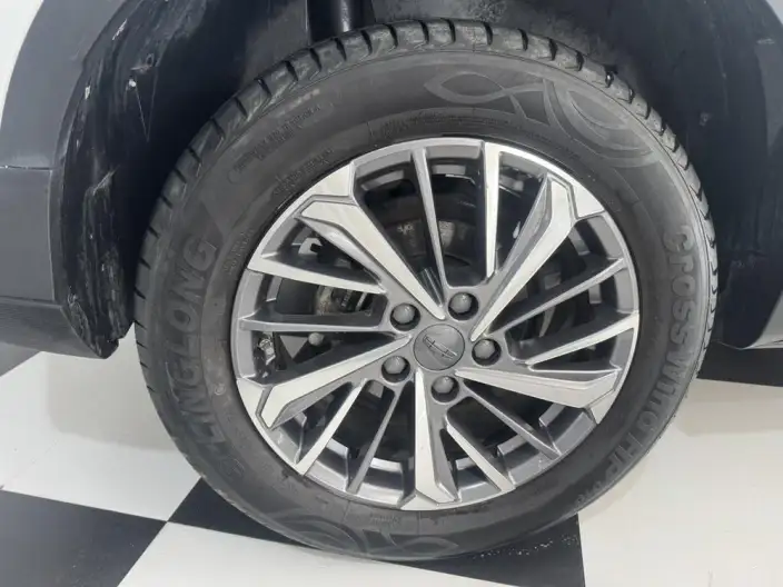 Geely Binyue 2021 Model 240T DCT Platinum edition – фото 9
