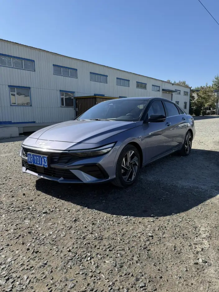 Hyundai Ioniq 2023 Model 1.5L CVT TOP Ultimate Edition