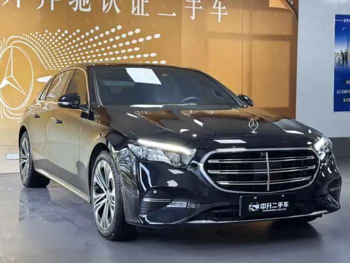 Mercedes-Benz E-Class 2026 Model E 300 L Luxury Model sedan – фото 3