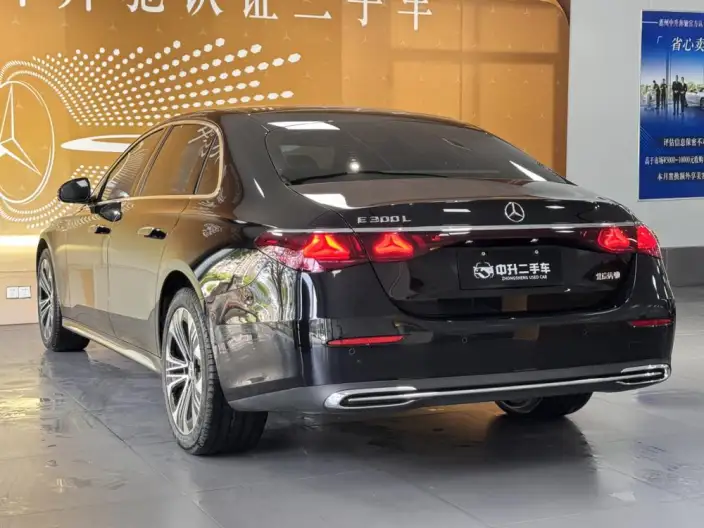 Mercedes-Benz E-Class 2026 Model E 300 L Luxury Model sedan – фото 5