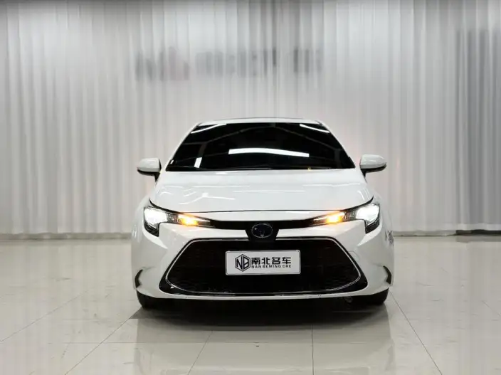 Toyota Levin 2022 Model Hybrid 1.8H E-CVT Deluxe Edition – фото 2