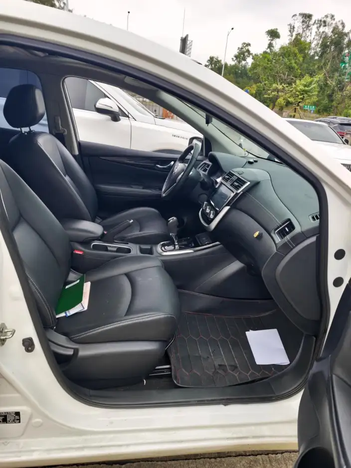 Nissan Tiida 2024 Model 1.6L CVT Zhizun Edition – фото 9