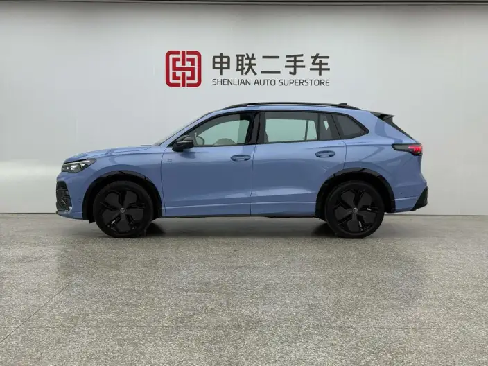 Volkswagen Tiguan L 2024 Model Pro 380TSI 4WD R-Line Zhizun Edition – фото 3