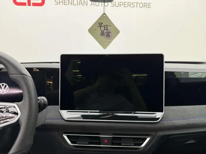 Volkswagen Tiguan L 2024 Model Pro 380TSI 4WD R-Line Zhizun Edition – фото 6