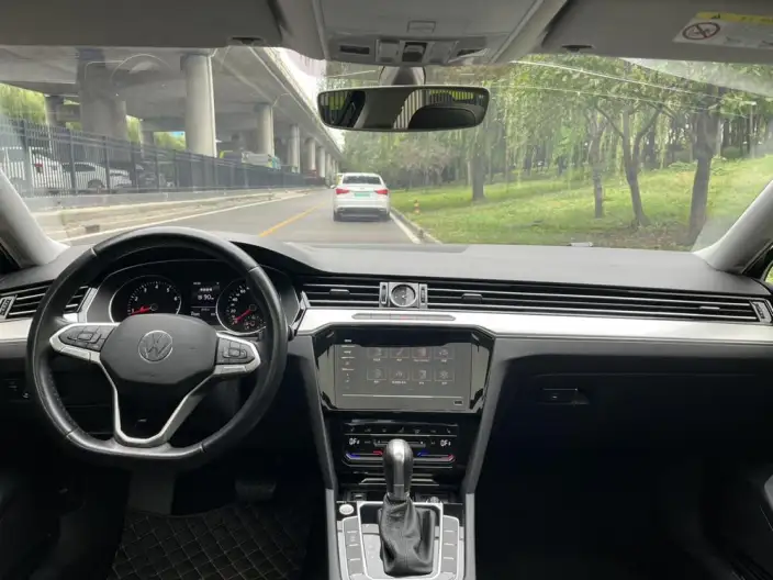 Volkswagen Magotan 2020 Model 330TSI DSG Leading Model – фото 8