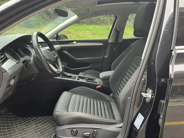Volkswagen Magotan 2020 Model 330TSI DSG Leading Model – фото 10