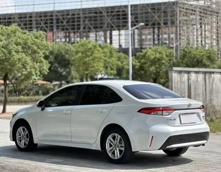 Toyota Levin 2021 Model 185T CVT Deluxe Edition – фото 5