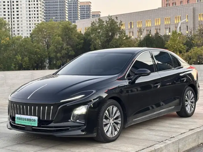 Hongqi E-QM5 2023 Model 560KM PLUS Edition 140kW