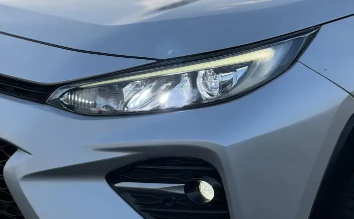 Toyota Wildlander 2022 Model 2.0L 4WD Luxury PLUS Edition – фото 9
