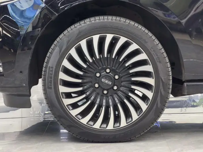 Lincoln Navigator 2020 Model 3.5T Zunyao Edition – фото 6