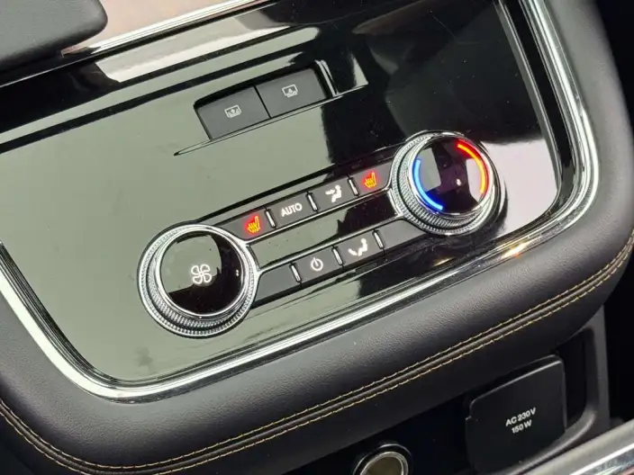 Lincoln Navigator 2020 Model 3.5T Zunyao Edition – фото 9