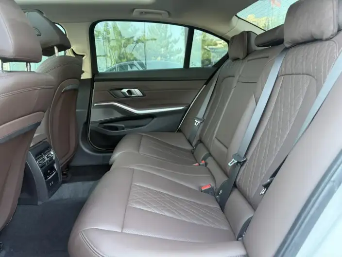 BMW 3 Series 2023 Model 325Li M Sports Set – фото 9