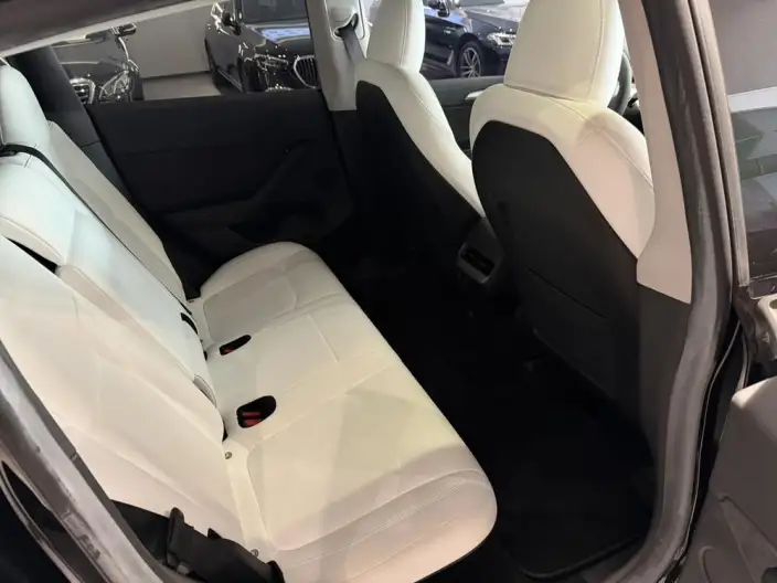 Model Y 2022 Model Facelift Rear-wheel drive version – фото 9
