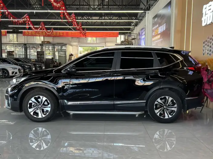 Honda CR-V 2021 Model 240TURBO CVT 2WD Fashion edition