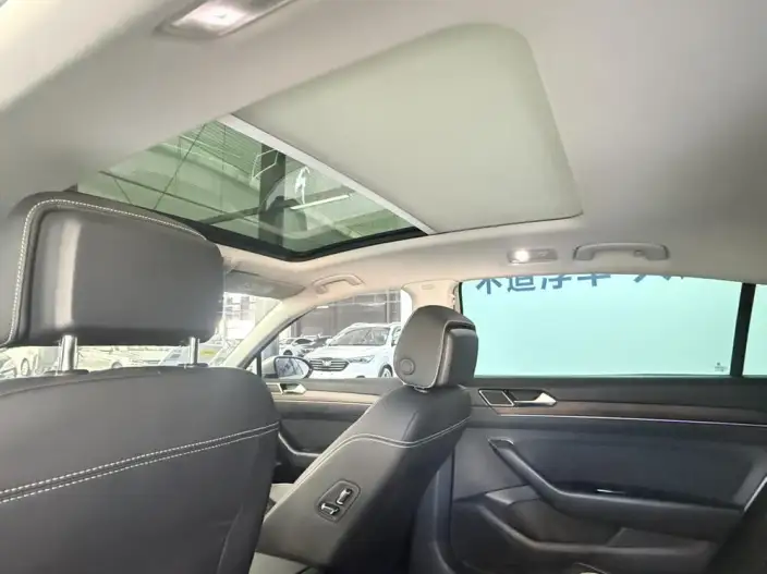 Volkswagen Magotan 2020 Model 330TSI DSG Noble Model – фото 9