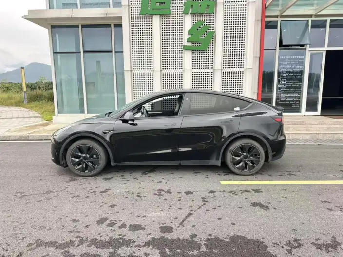 Model Y 2024 Model Rear-wheel drive version