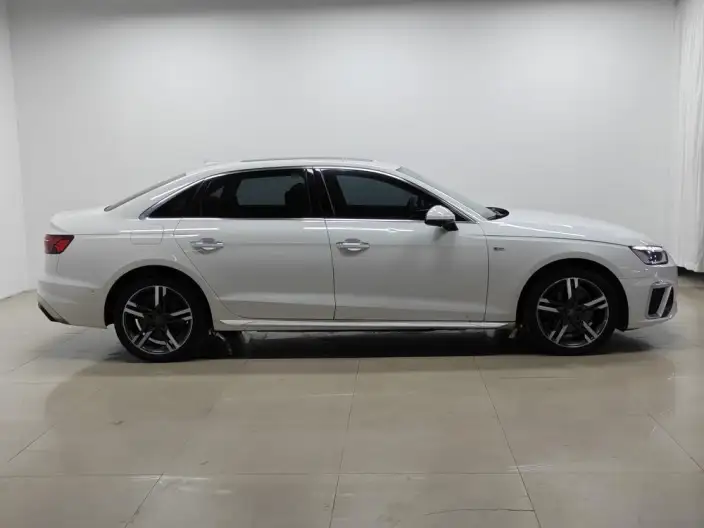 Audi A4 L 2020 Model 40 TFSI Luxury Dynamic Model – фото 8