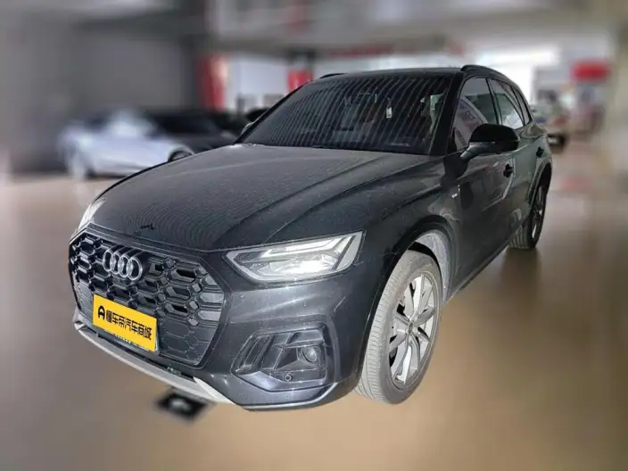Audi Q5L 2024 Model 40TFSI Luxury Dynamic Model