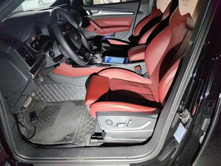 Audi Q5L 2024 Model 40TFSI Luxury Dynamic Model – фото 10