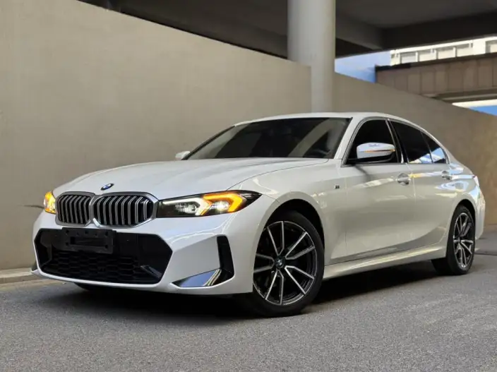 BMW 3 Series 2023 Model 320i M Sports Set – фото 1