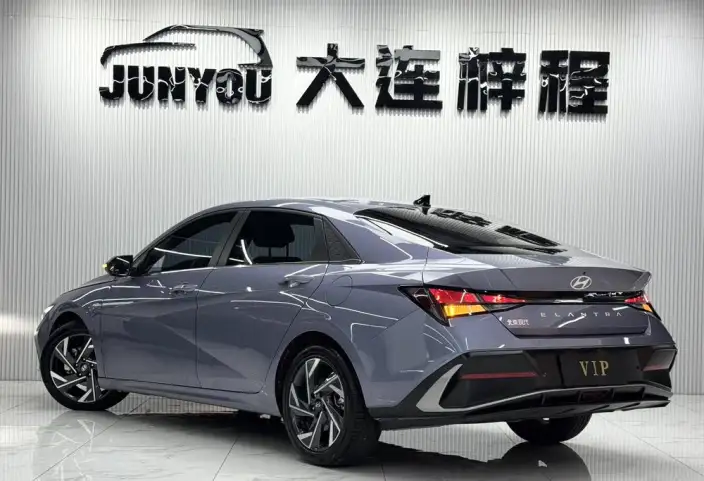 Hyundai Ioniq 2023 Model 1.5L CVT GLX Elite Edition – фото 5