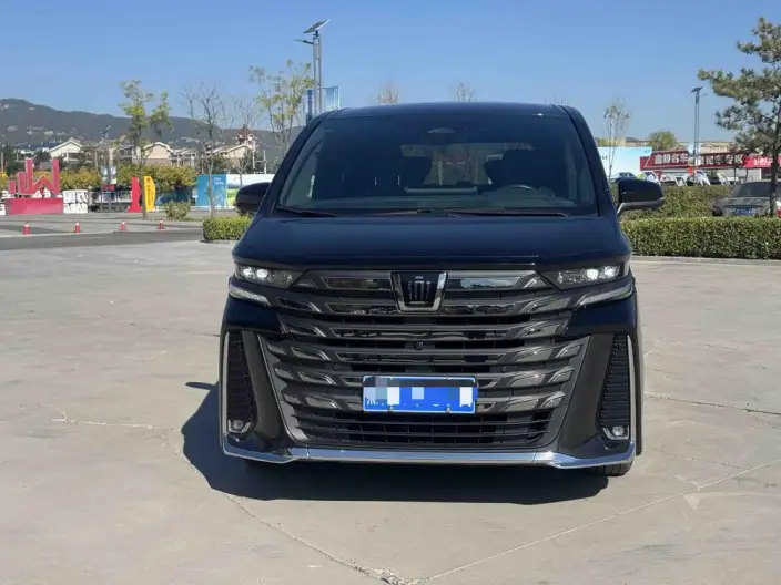 Vellfire 2024 Model 2.5L Automatic 4WD 7 seat Parallel Imported – фото 2