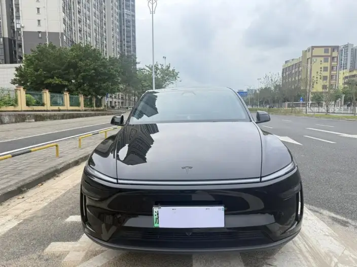 Model Y 2025 Model Rear-wheel drive version