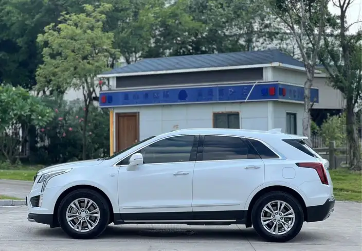 Cadillac XT5 2020 Model 28T 4WD Luxury Model