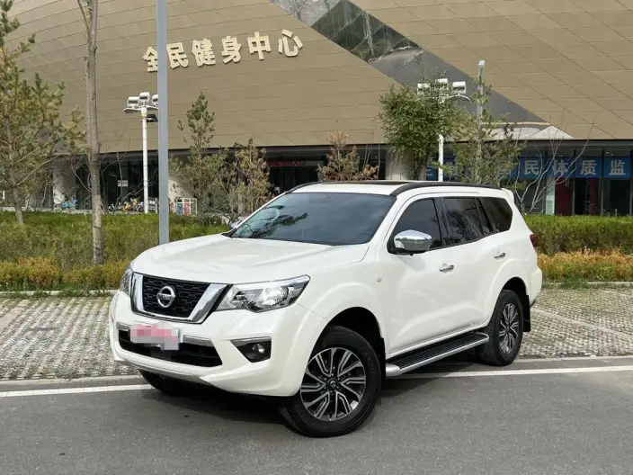 Nissan Terra 2020 Model 2.5L Automatic 4WD Deluxe Edition
