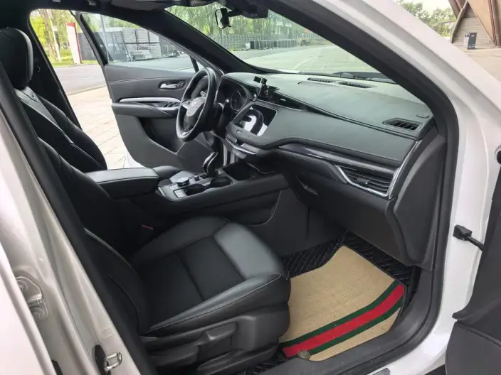 Cadillac XT4 2020 Model Facelift 28T 2WD Tech Model – фото 9