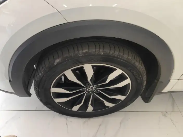Tacqua 2021 Model 200TSI DSG R-Line Zhilian Edition – фото 4