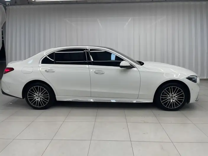 Mercedes-Benz C-Class 2026 Model C 260 L Sports sedan – фото 8