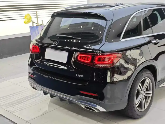 Mercedes-Benz GLC 2020 Model GLC 260 L 4MATIC Luxury Model – фото 7